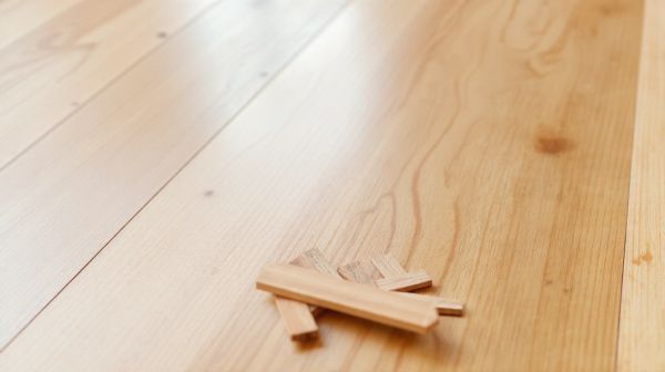 Choisissez votre parquet à Nantes : conseils et matériaux variés
