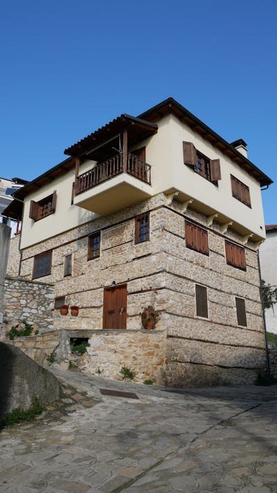 Surélévation de maison : comment gagner de l'espace rapidement ?